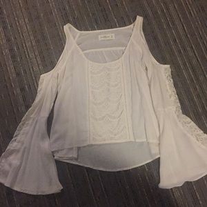 Abercrombie & Fitch cold shoulder bell sleeve top